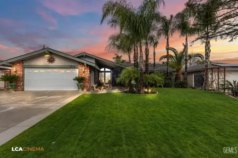 2704 El Portal Dr, Bakersfield, CA 93309