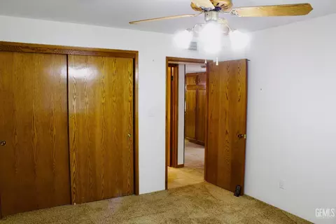 Bedroom - 10331 Shellabarger Rd, Bakersfield, CA 93312 photo 2 of 4