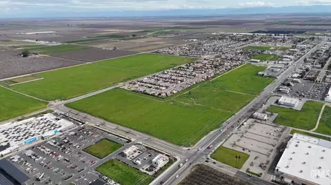 2900 Ca-46, Wasco, CA 93280 photo 3