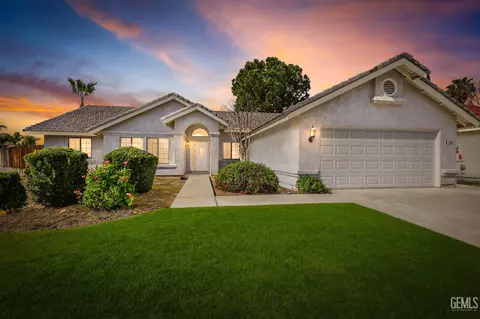 3313 Colony Oak St, Bakersfield, CA 93311