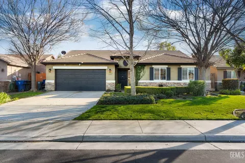 11417 Eresma Dr, Bakersfield, CA 93311