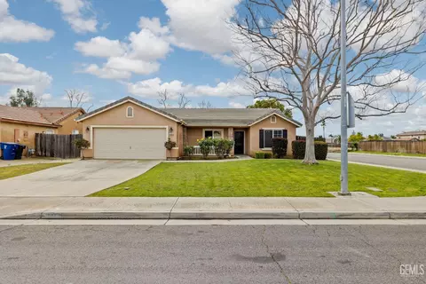 12325 Lavina Ave, Bakersfield, CA 93312