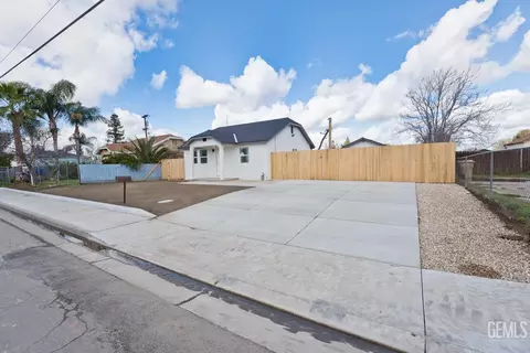 506 Beardsley Ave, Bakersfield, CA 93308