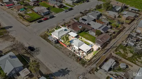 View/Area - 500 Jackson St, Taft, CA 93268 photo 3 of 5