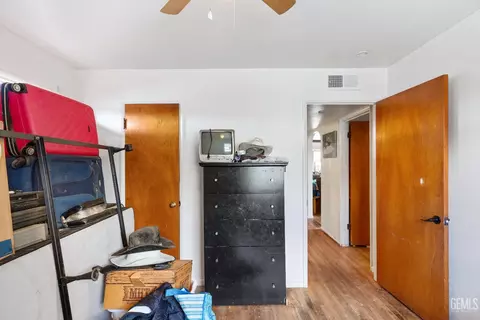 Other - 500 Jackson St, Taft, CA 93268 photo 3 of 4