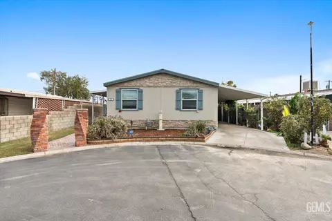 3000 S Chester Ave #14, Bakersfield, CA 93304