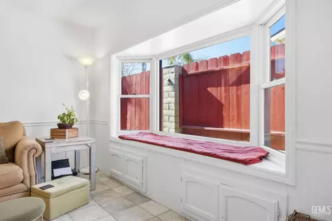 Other - 403 Alpine St, Taft, CA 93268 photo 2 of 9