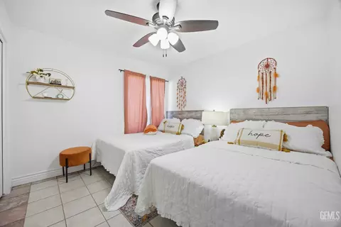 Bedroom - 403 Alpine St, Taft, CA 93268 photo 3 of 4