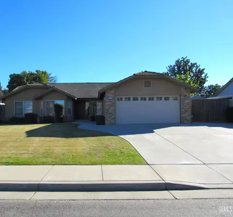 11115 Oaktrail Ct, Bakersfield, CA 93312