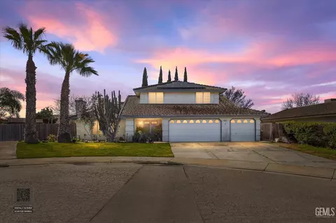 611 Ohanneson Ave, Shafter, CA 93263