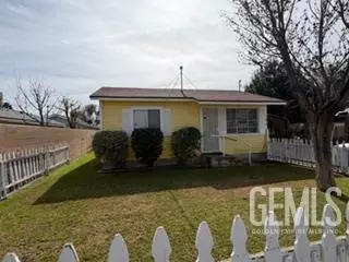 135 E Orange Ave, Shafter, CA 93263 photo 3