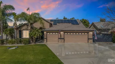 11116 Chappellet Ct, Bakersfield, CA 93312