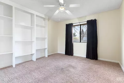 Bedroom - 3012 Pendleton Ct, Bakersfield, CA 93309 photo 6 of 6