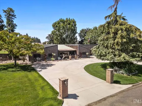 Other - 16451 Barton Ln, Bakersfield, CA 93314 photo 1 of 14