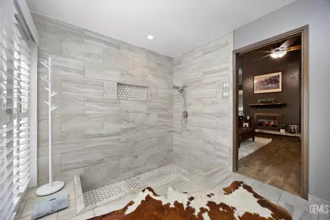 Other - 16451 Barton Ln, Bakersfield, CA 93314 photo 6 of 14