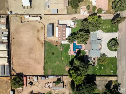 View/Area - 16451 Barton Ln, Bakersfield, CA 93314 photo 4 of 6