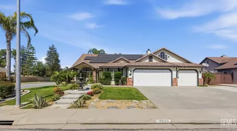 10008 Cheyenne Dr, Bakersfield, CA 93312