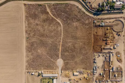 3 Kaspar Mtn, Bakersfield, CA 93313