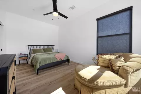 Bedroom - 16601 Keystone Pl, Bakersfield, CA 93314 photo 4 of 7
