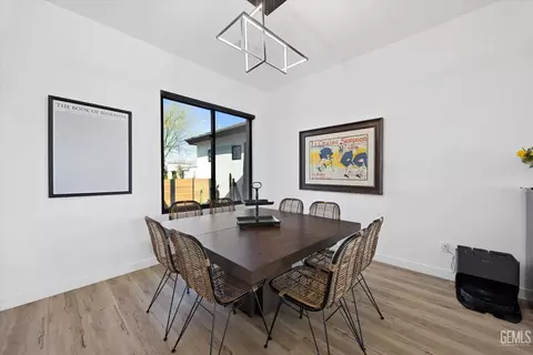 Dining - 16601 Keystone Pl, Bakersfield, CA 93314 photo 1 of 2