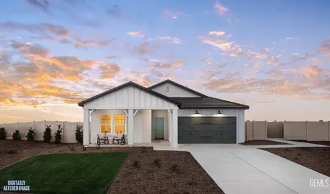 526 Rumba St, Bakersfield, CA 93306