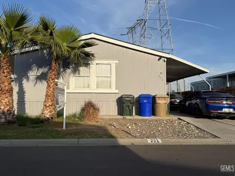 6601 Eucalyptus Dr #221, Bakersfield, CA 93306