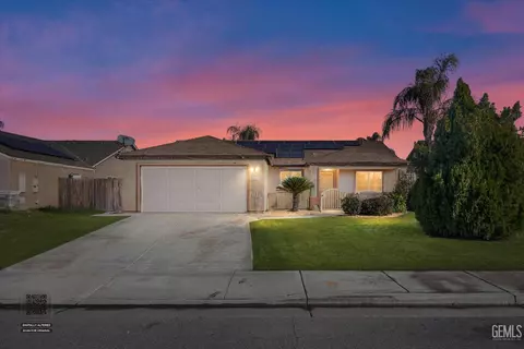 308 War Admiral Dr, Bakersfield, CA 93307