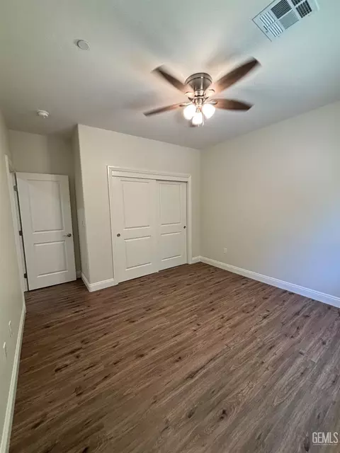 Bedroom - 22381 Vaquero Dr, Tehachapi, CA 93561 photo 3 of 6