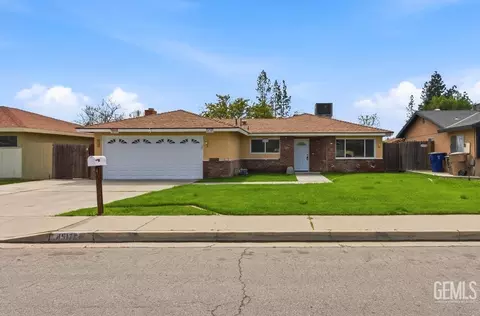 4517 Summer Side Ave, Bakersfield, CA 93309