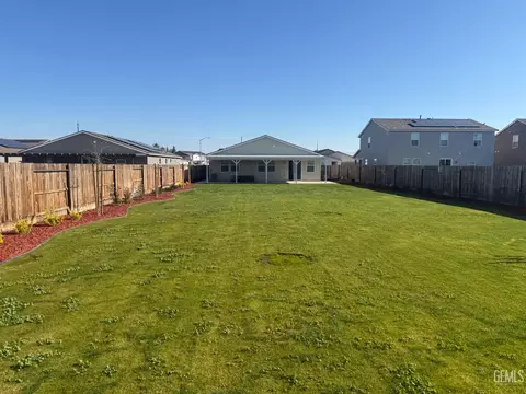 6611 Wind Wolfs Ln, Bakersfield, CA 93313 photo 4