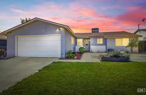 2800 N Pomona St, Bakersfield, CA 93305