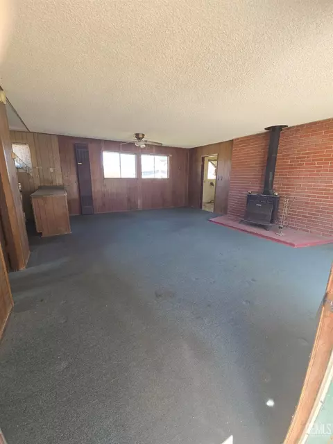 Living - 6165 Bonikell, Weldon, CA 93283 photo 1 of 3