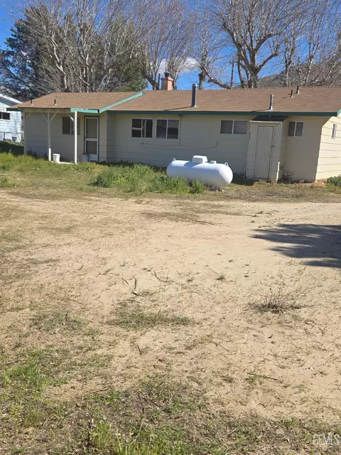 Exterior - 6165 Bonikell, Weldon, CA 93283 photo 2 of 9