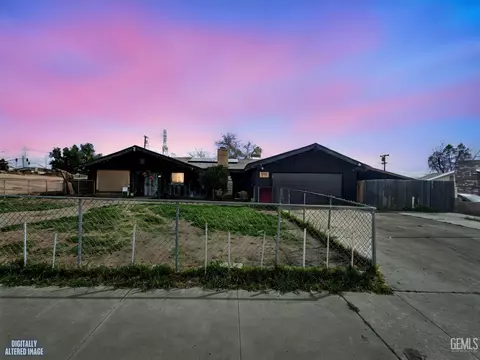 1129 Greenwood Dr, Bakersfield, CA 93306