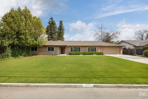 320 Hume Ln, Bakersfield, CA 93309