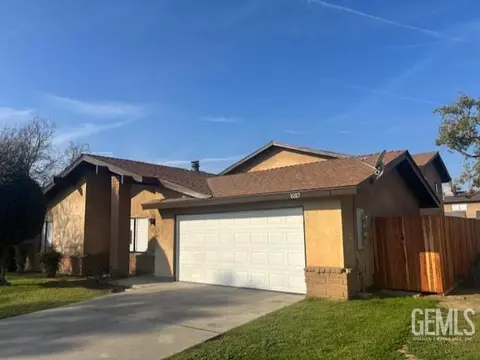 1017 Nimrod Ct, Bakersfield, CA 93309