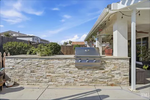 4017 Rolling Rock Ave, Bakersfield, CA 93313 photo 30