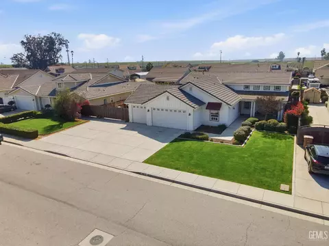 4017 Rolling Rock Ave, Bakersfield, CA 93313 photo 4