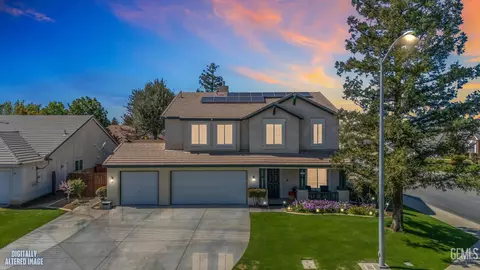 5711 Running Brook St, Bakersfield, CA 93312