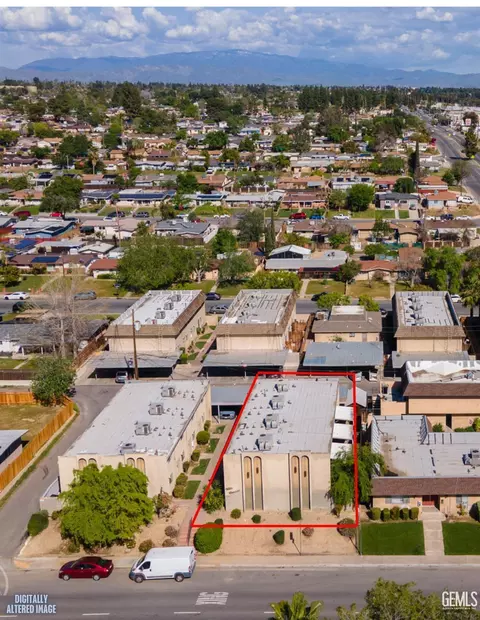 2709 Haley St, Bakersfield, CA 93305