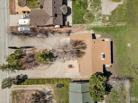 View/Area - 30001 Jamaica Dunes Dr, Tehachapi, CA 93561 photo 4 of 8