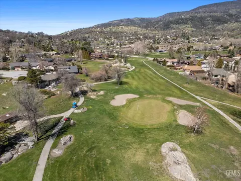 View/Area - 30001 Jamaica Dunes Dr, Tehachapi, CA 93561 photo 6 of 8