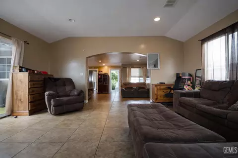 Entry Way - 3130 Paula St, Oxnard, CA 93033 photo 1 of 1