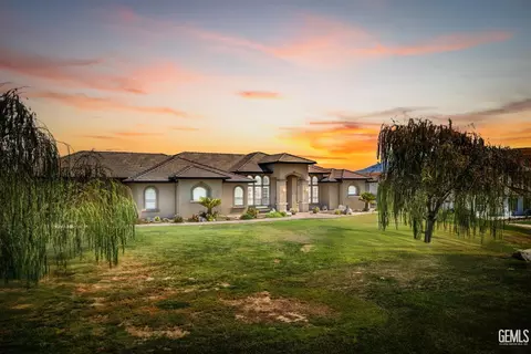 11035 Rio Mesa Dr, Bakersfield, CA 93308