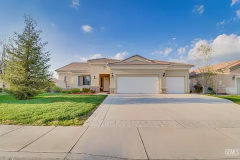 13500 Alabaster Ct, Bakersfield, CA 93306