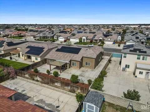 View/Area - 9801 Biscayne Dr, Bakersfield, CA 93311 photo 4 of 6