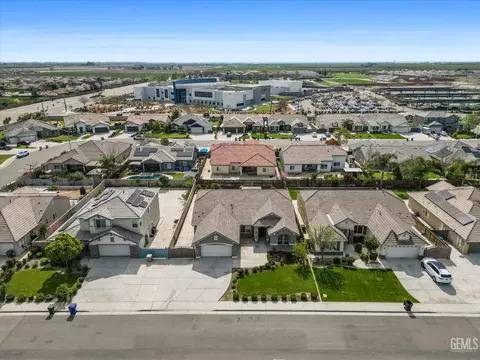 View/Area - 9801 Biscayne Dr, Bakersfield, CA 93311 photo 5 of 6