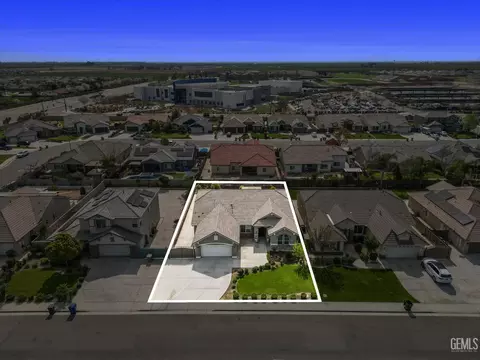 View/Area - 9801 Biscayne Dr, Bakersfield, CA 93311 photo 2 of 6