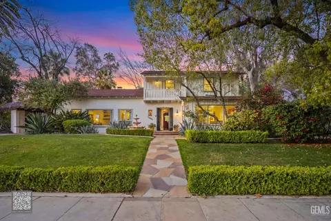 3020 21st St, Bakersfield, CA 93301