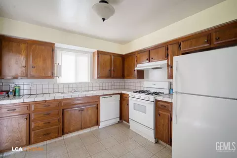 5420 Cherry Tree Ln, Bakersfield, CA 93309 photo 9
